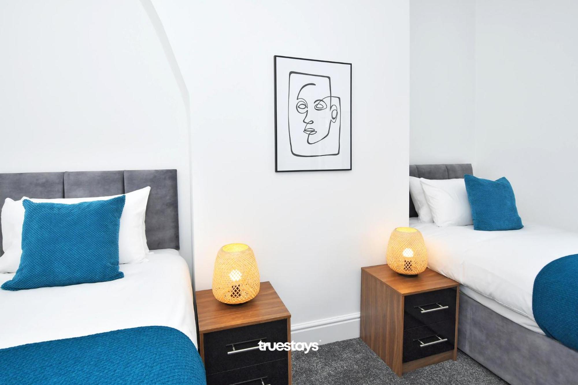 Gilman House By Truestays - 4 Bedroom House In Stoke-On-Trent Etruria المظهر الخارجي الصورة